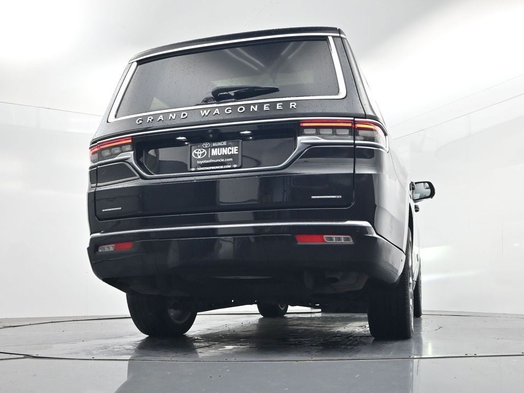 2022 Jeep Grand Wagoneer Series II