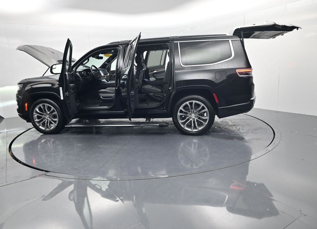 2022 Jeep Grand Wagoneer Series II