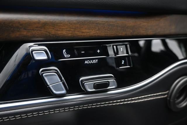2022 Jeep Grand Wagoneer Series II
