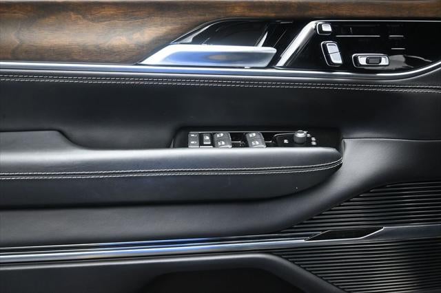 2022 Jeep Grand Wagoneer Series II