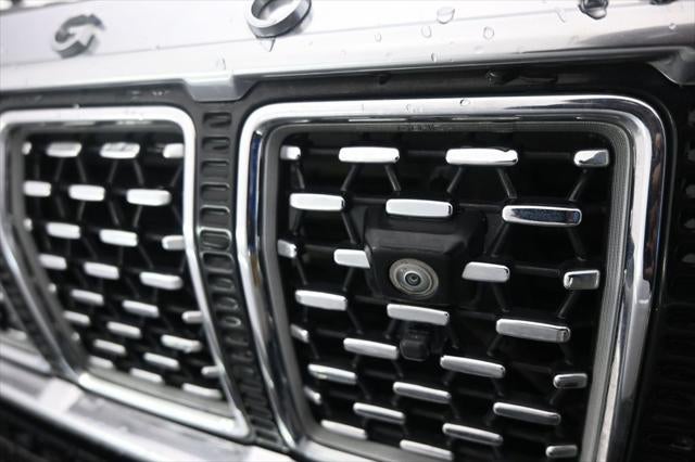 2022 Jeep Grand Wagoneer Series II