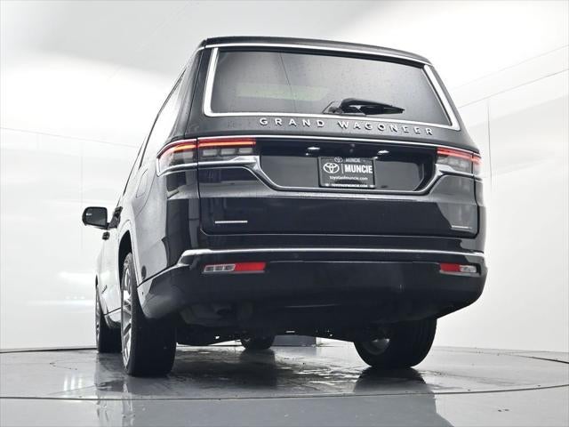 2022 Jeep Grand Wagoneer Series II