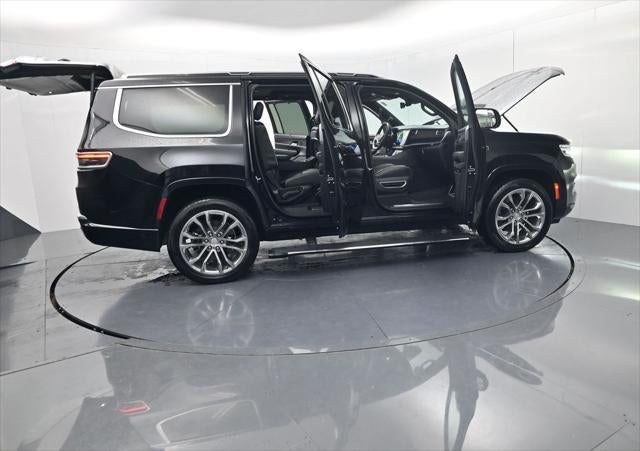 2022 Jeep Grand Wagoneer Series II