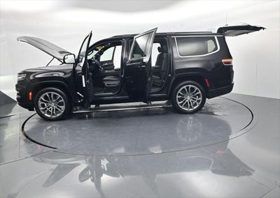 2022 Jeep Grand Wagoneer Series II