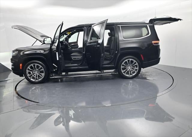 2022 Jeep Grand Wagoneer Series II