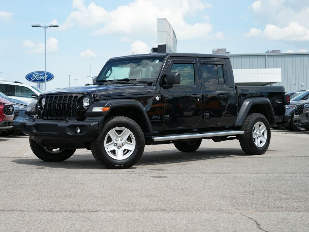 2020 Jeep Gladiator Sport