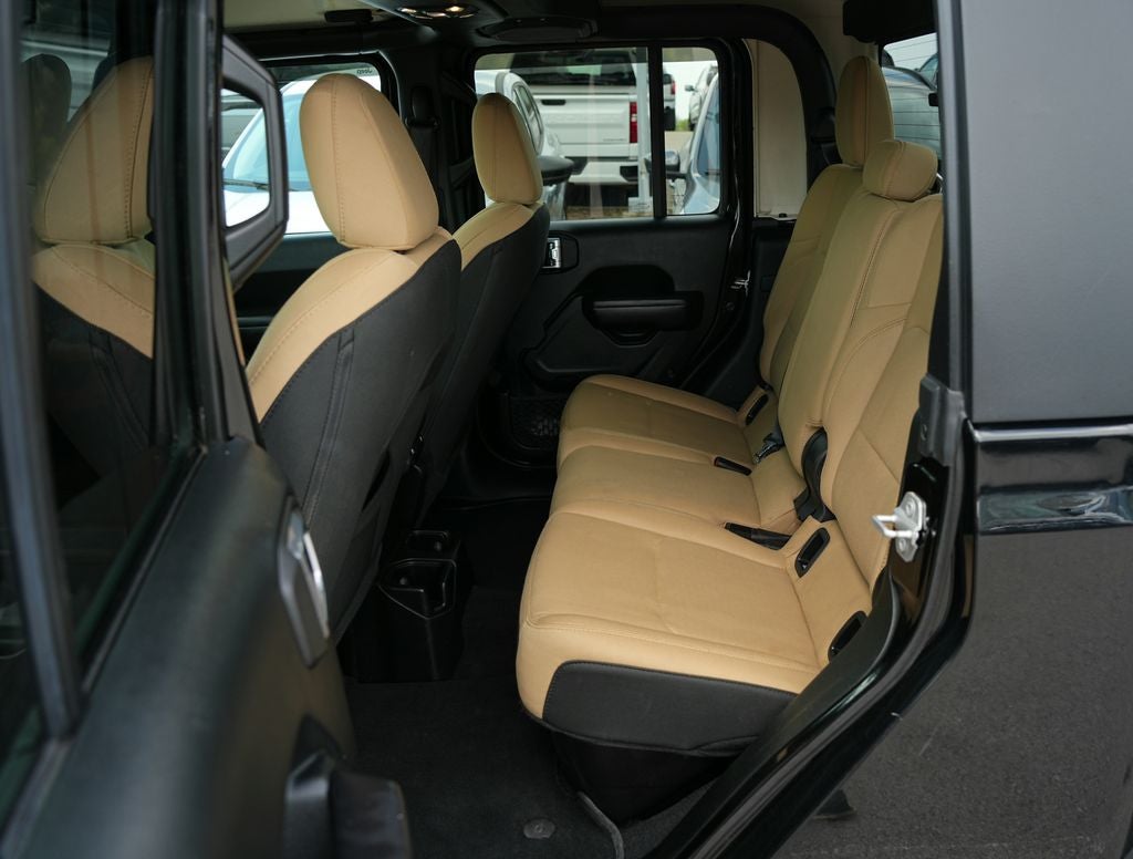 2020 Jeep Gladiator Sport