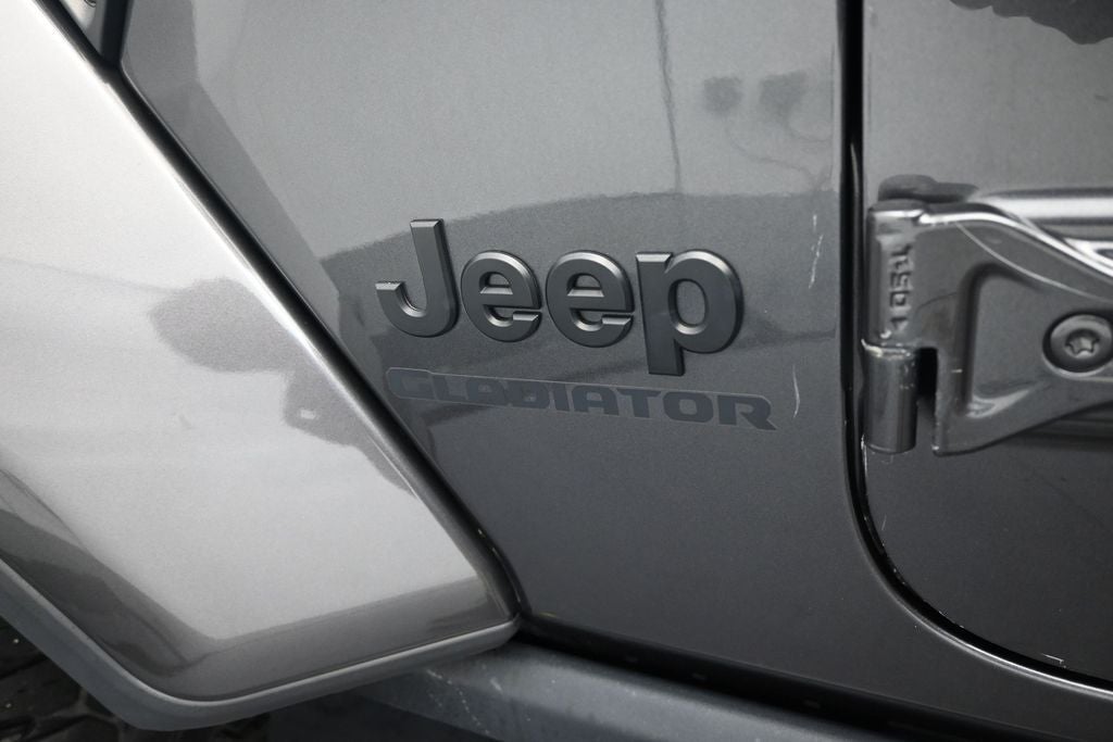 2022 Jeep Gladiator Willys
