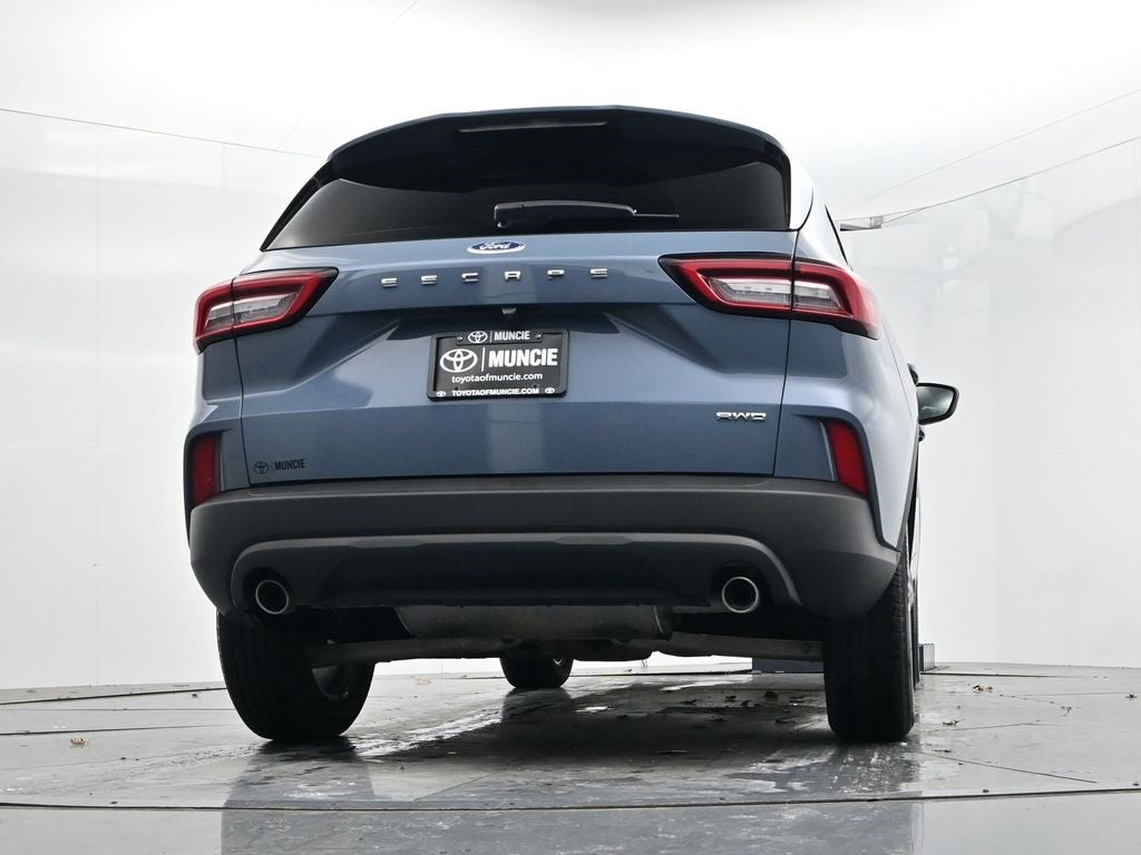 2025 Ford Escape ST-Line Select