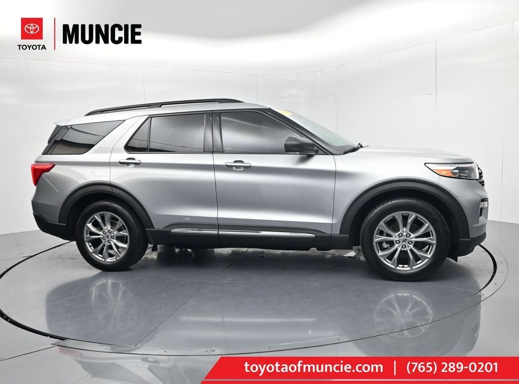 2020 Ford Explorer XLT RWD's photo
