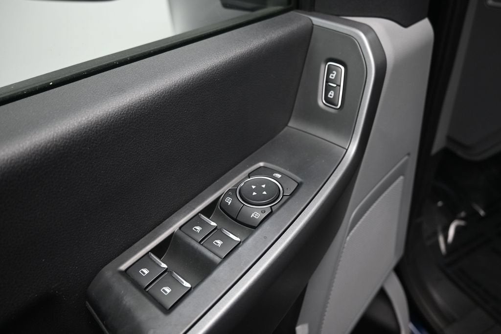 2025 Ford F-350SD XLT DRW