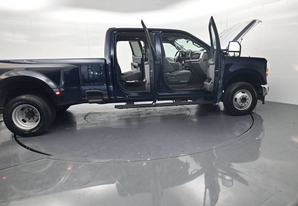 2025 Ford F-350SD XLT DRW