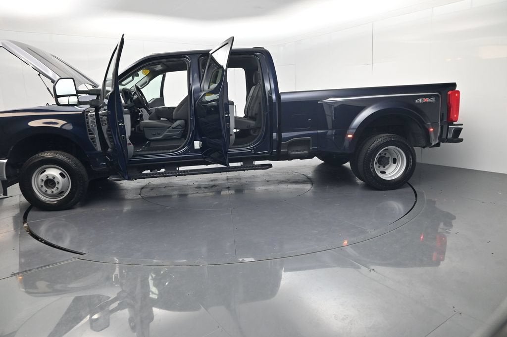 2025 Ford F-350SD XLT DRW