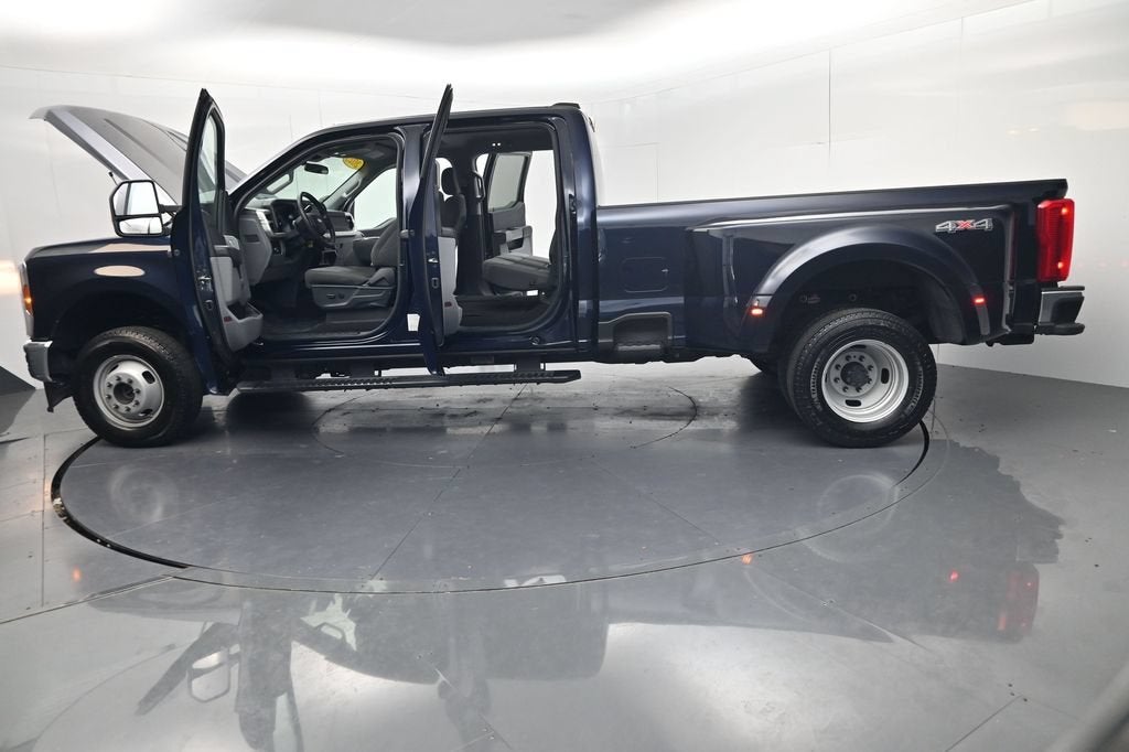2025 Ford F-350SD XLT DRW