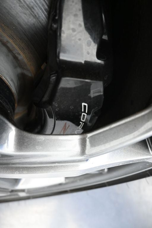 2020 Chevrolet Corvette 2LT - Photo 39