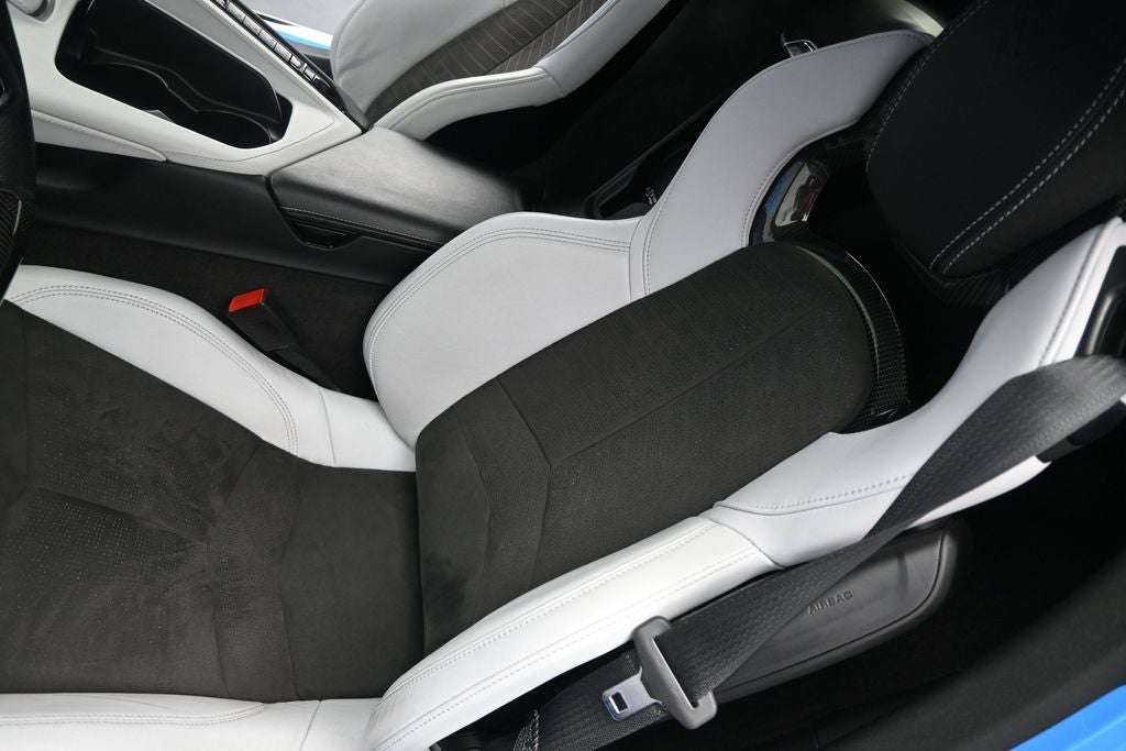 2020 Chevrolet Corvette 2LT - Photo 9