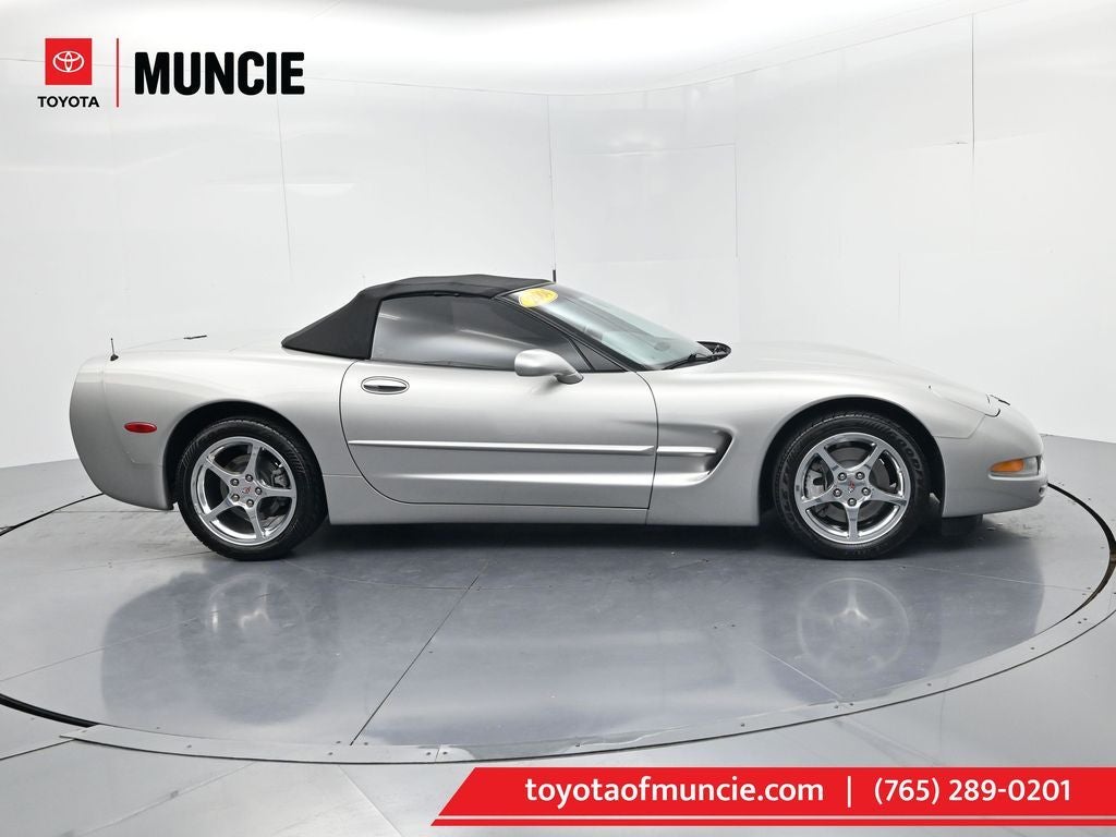2004 Chevrolet Corvette Convertible's photo