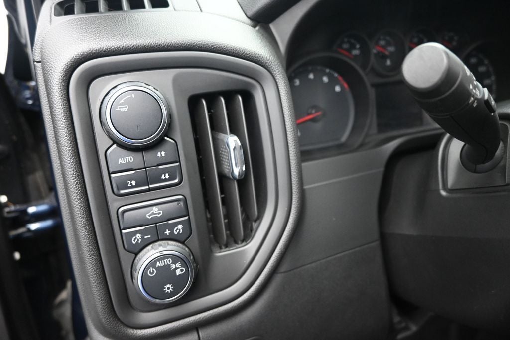 2020 Chevrolet Silverado 1500 Custom Trail Boss