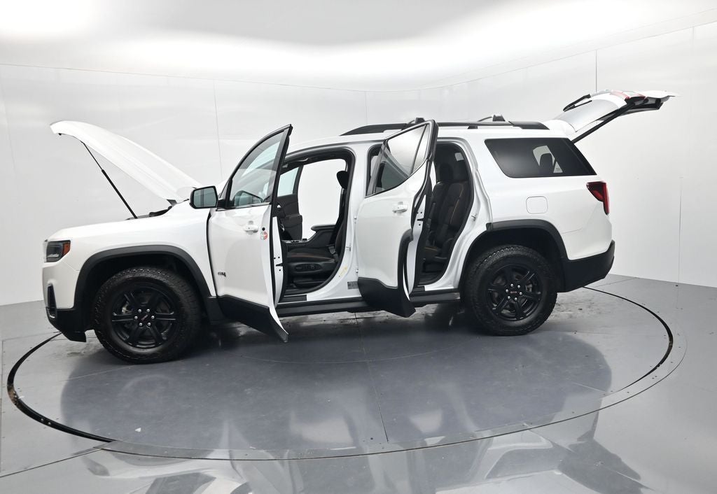 2021 GMC Acadia AT4