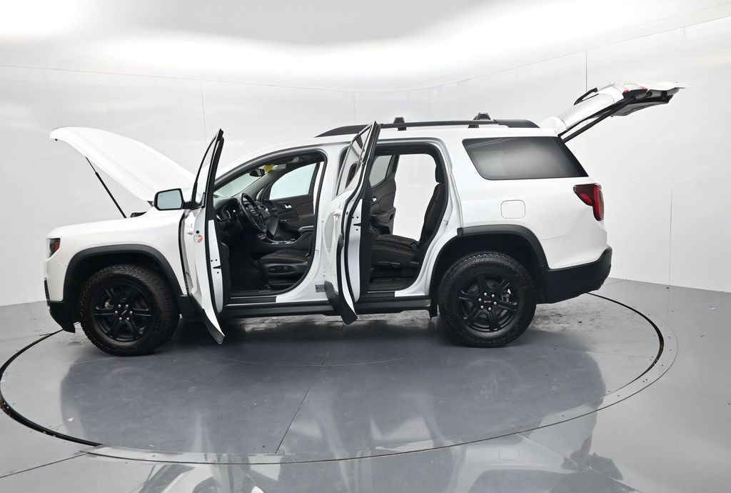 2021 GMC Acadia AT4