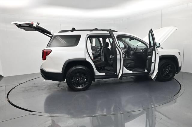 2021 GMC Acadia AT4