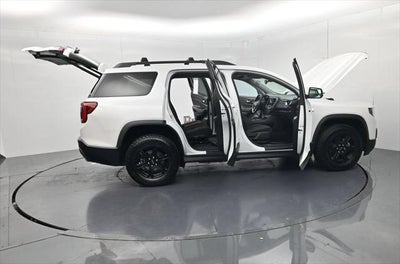 2021 GMC Acadia AT4