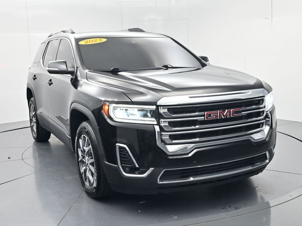 2023 GMC Acadia SLT