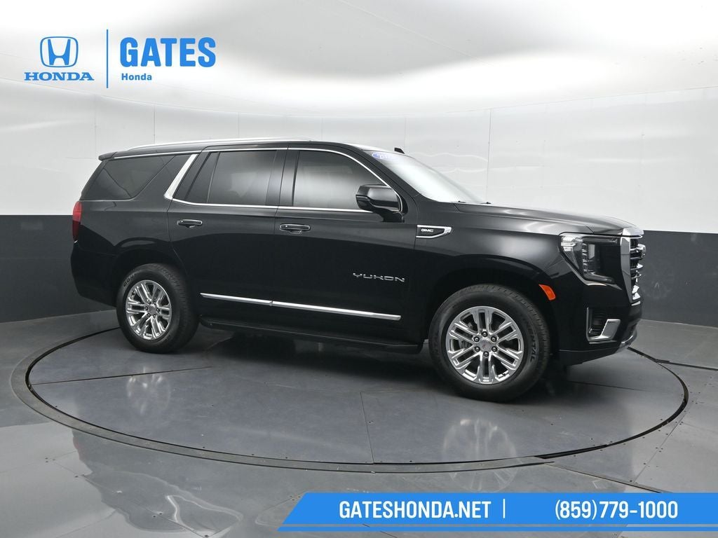 2023 GMC Yukon SLT