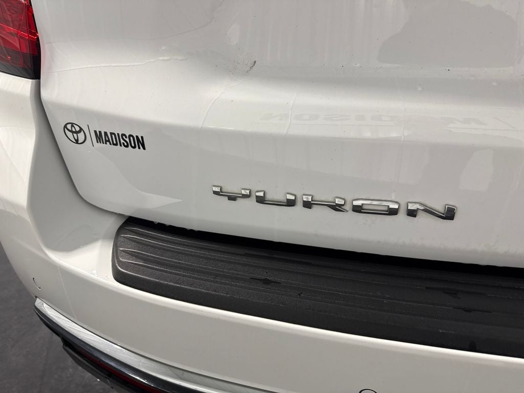 2022 GMC Yukon SLT