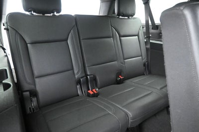 2025 Chevrolet Suburban LT