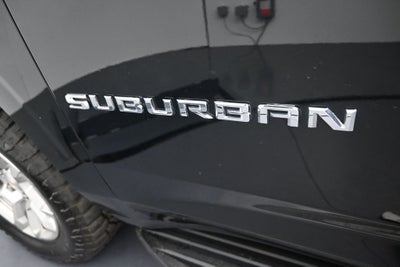 2025 Chevrolet Suburban LT