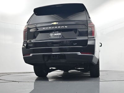2025 Chevrolet Suburban LT