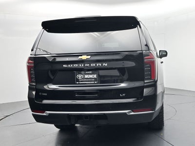 2025 Chevrolet Suburban LT