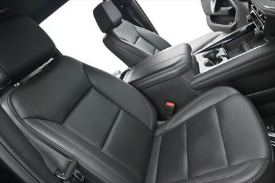 2025 Chevrolet Suburban LT