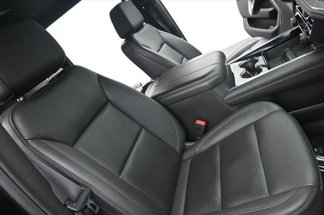 2025 Chevrolet Suburban LT