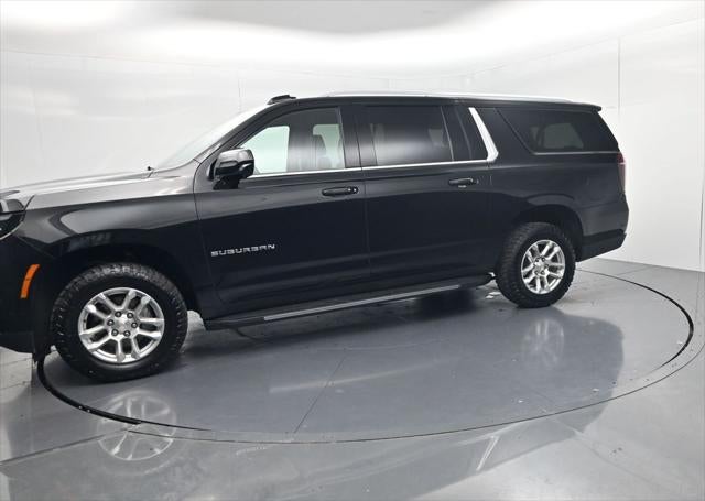2025 Chevrolet Suburban LT