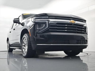 2025 Chevrolet Suburban LT