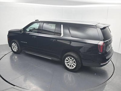 2025 Chevrolet Suburban LT