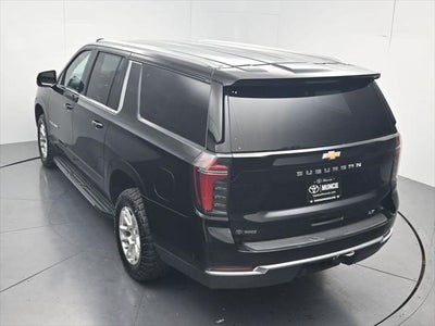 2025 Chevrolet Suburban LT