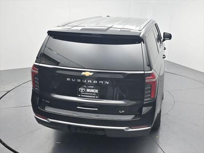 2025 Chevrolet Suburban LT