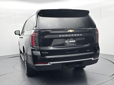 2025 Chevrolet Suburban LT