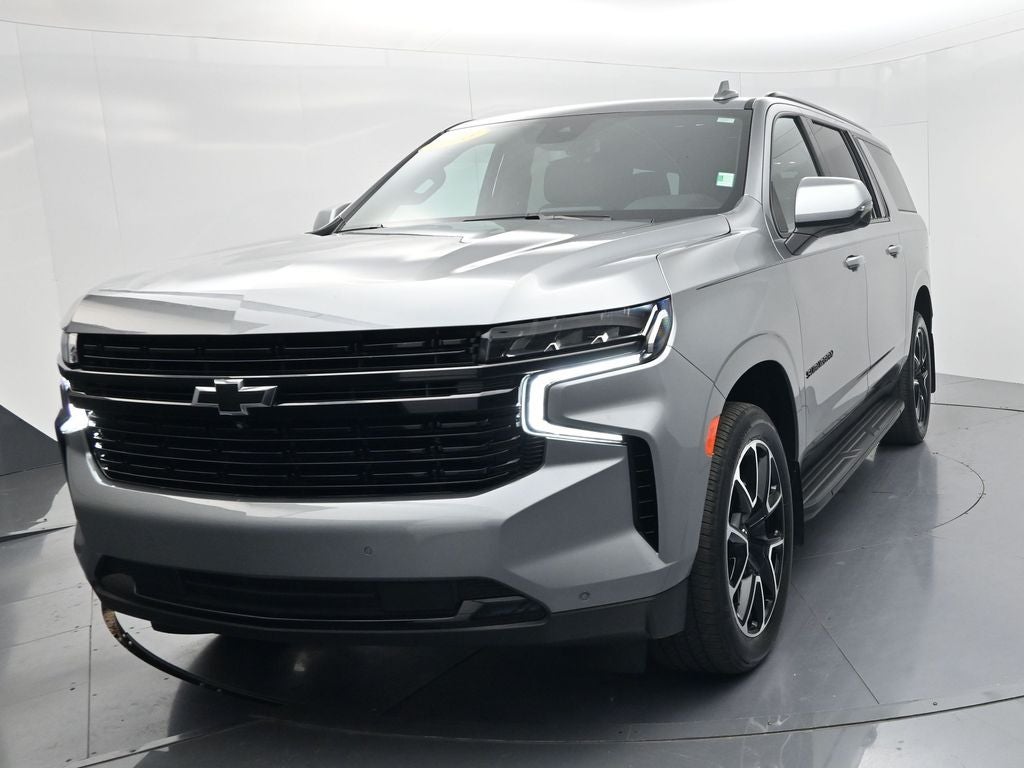 2023 Chevrolet Suburban RST