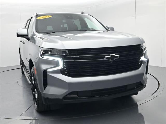 2023 Chevrolet Suburban RST
