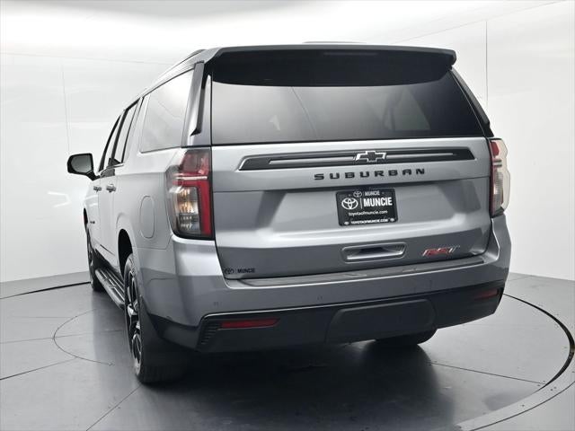 2023 Chevrolet Suburban RST