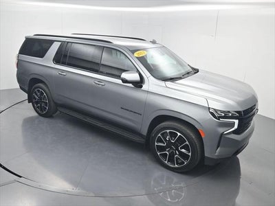 2023 Chevrolet Suburban RST