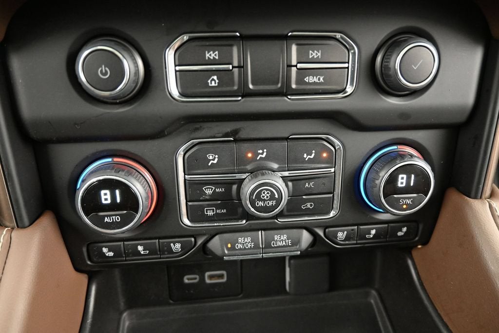 2024 Chevrolet Suburban High Country