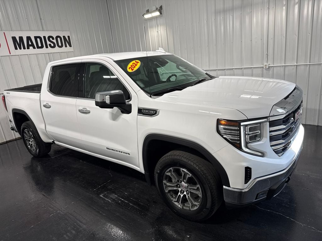 2024 GMC Sierra 1500 SLT