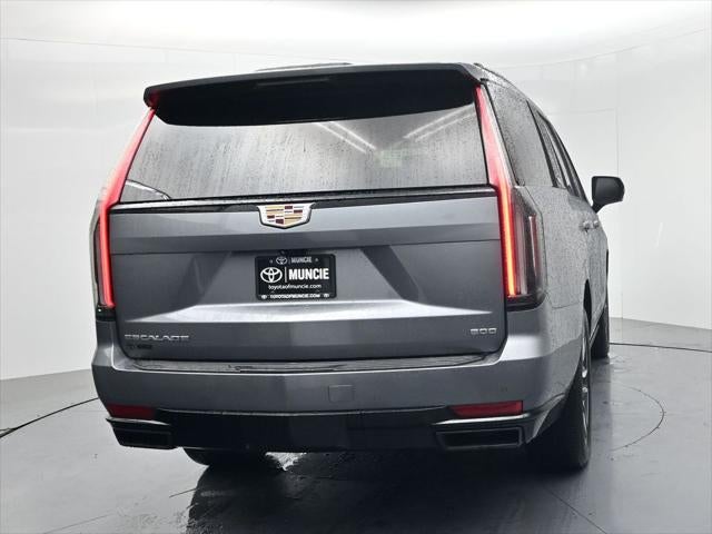 2021 Cadillac Escalade Sport