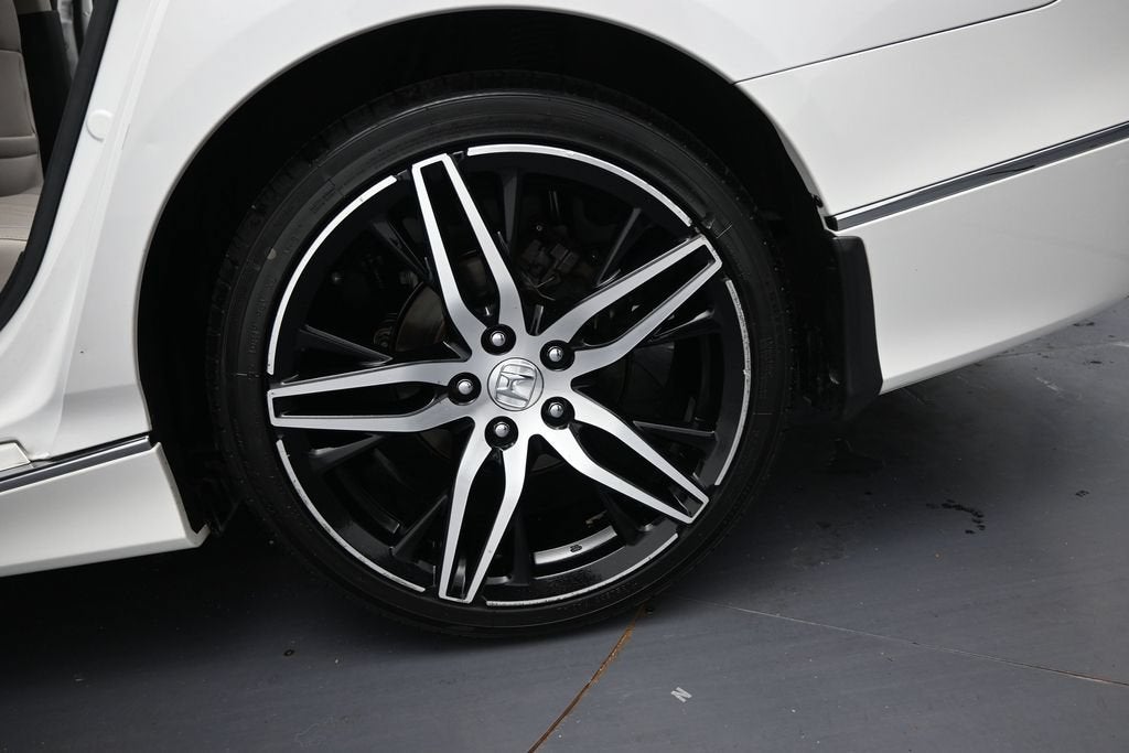 2021 Honda Accord Touring 2.0T