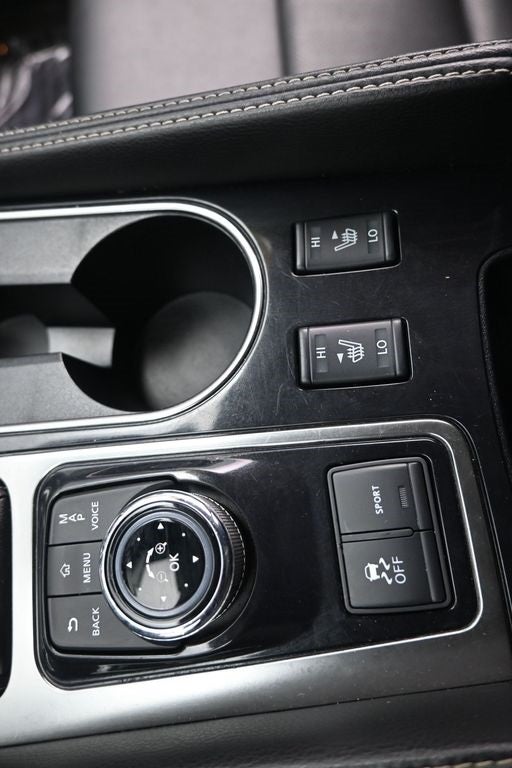 2023 Nissan Maxima SV